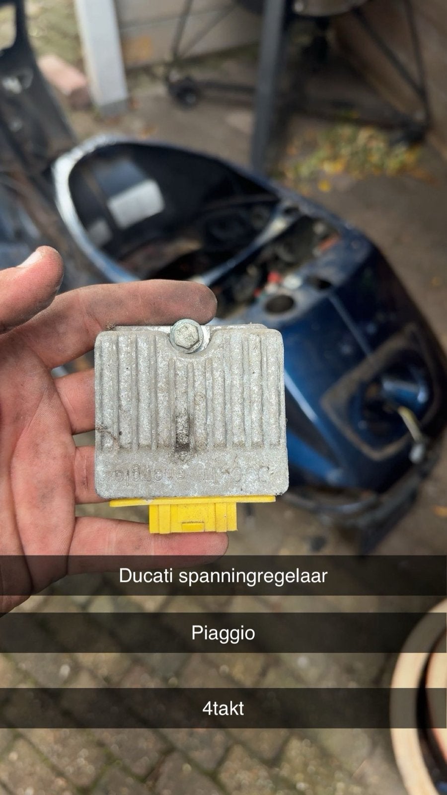 Ducati spanningregelaar piaggio, Ophalen of Verzenden