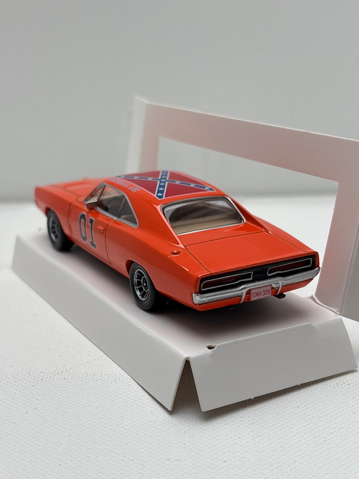 Norev Charger 'General Lee' - Dukes of Hazzard schaalmodel, Auto, Norev, Ophalen of Verzenden, Nvt