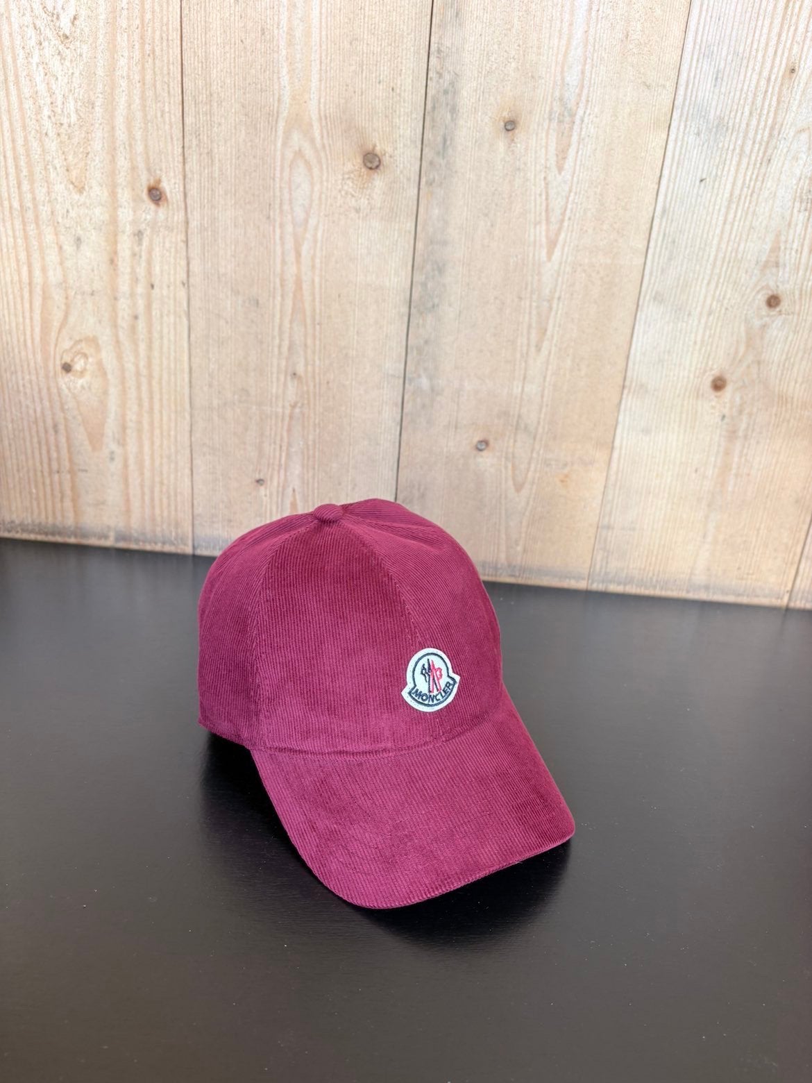 Moncler pet rood, Ophalen of Verzenden, Nieuw, One size fits all, Pet