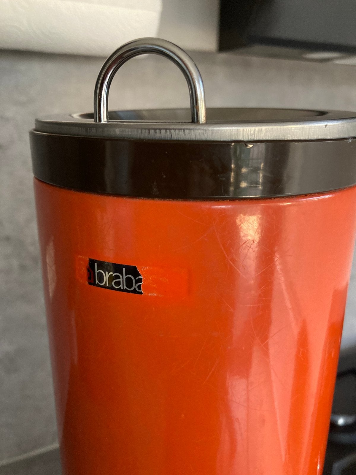 Vintage oranje toiletrolhouder Brabantia, Ophalen of Verzenden, Gebruikt, Metaal