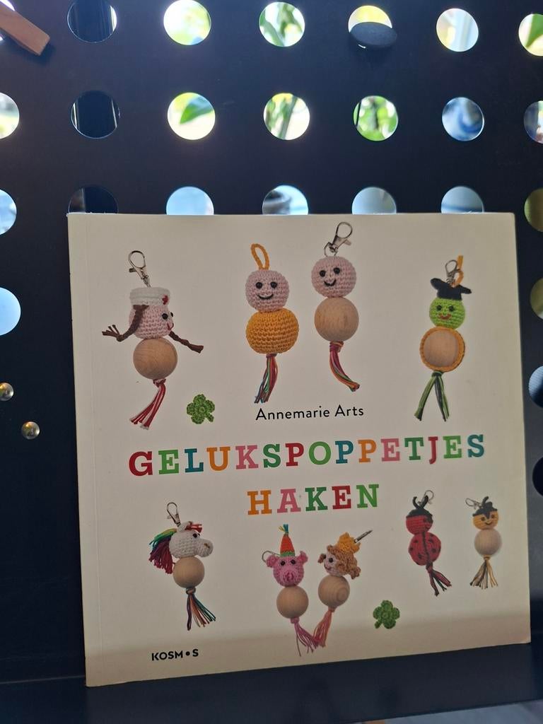 Geluks poppetjes haken, Ophalen of Verzenden, Haken, Patroon of Boek