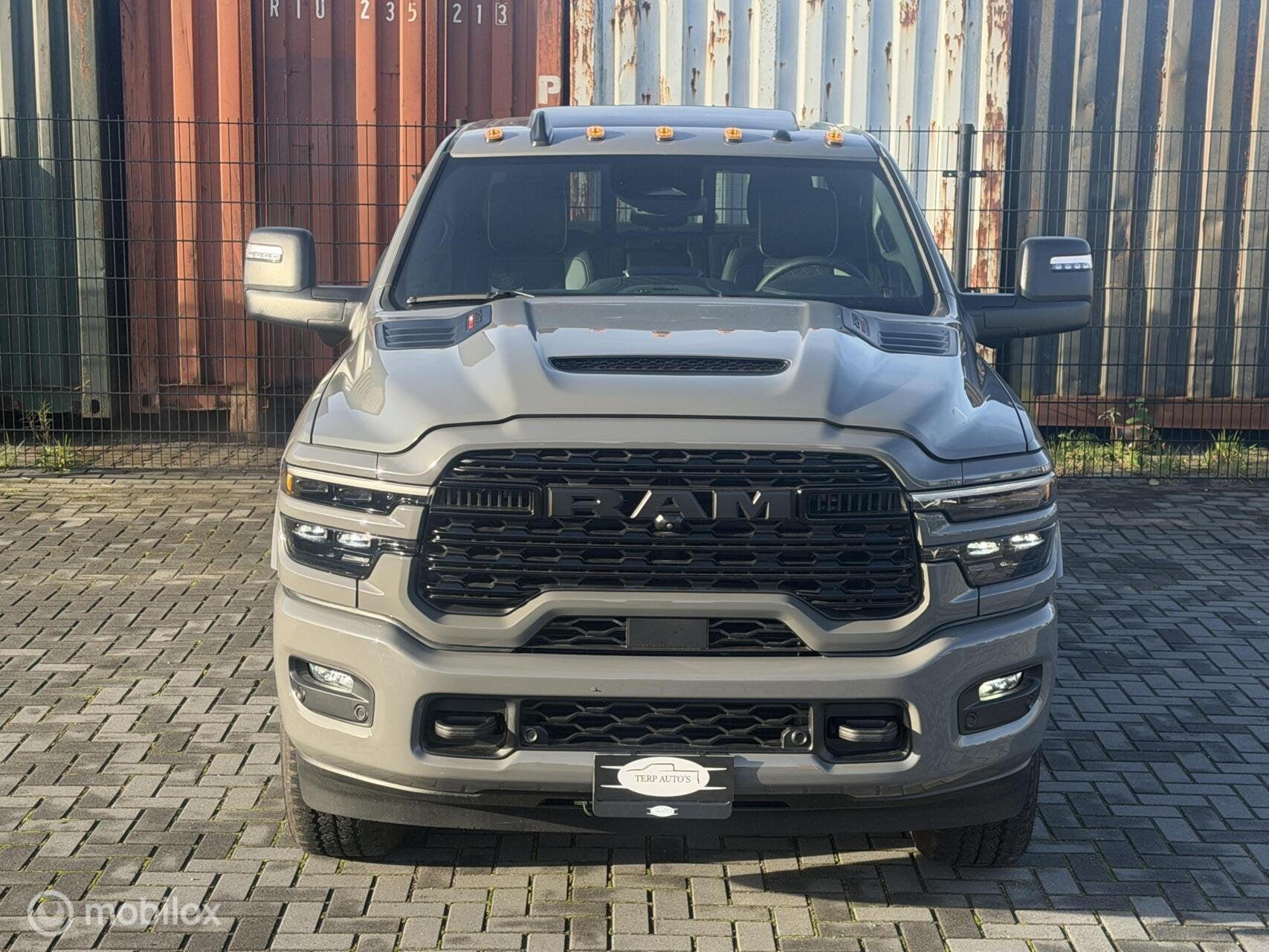 Dodge Ram 2500 Limited 6.7 Cummins 2026 Bpm vrij, Auto's, Automaat, Zwart, RAM 2500, Leder