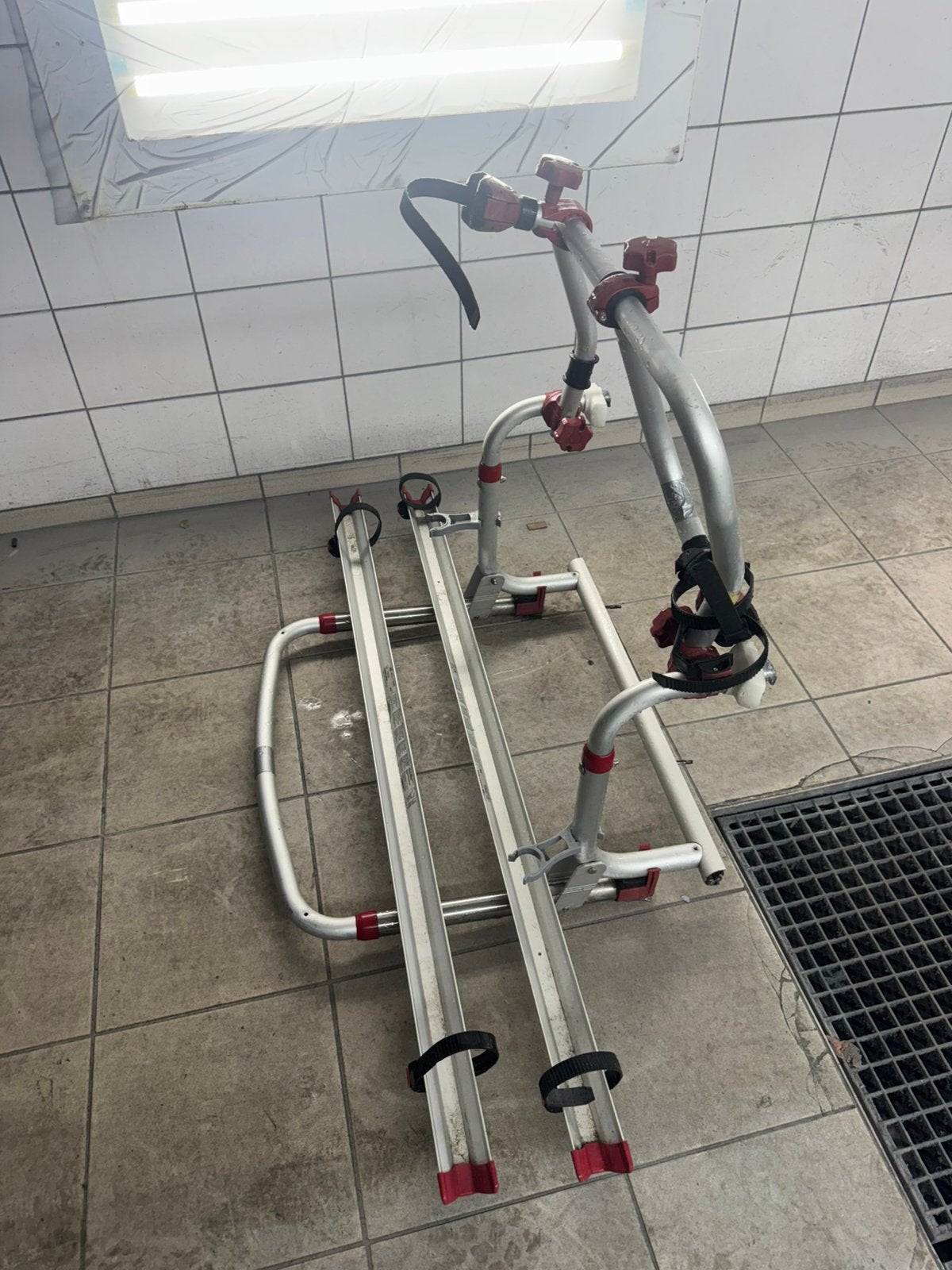Fietsendrager voor camper, Auto diversen, Ophalen, Zo goed als nieuw, Achterklepdrager