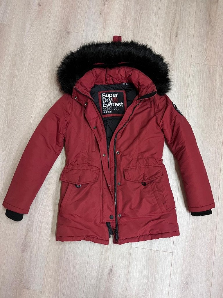 Dames winterjas,, Ophalen, Zo goed als nieuw, Maat 36 (S), Rood