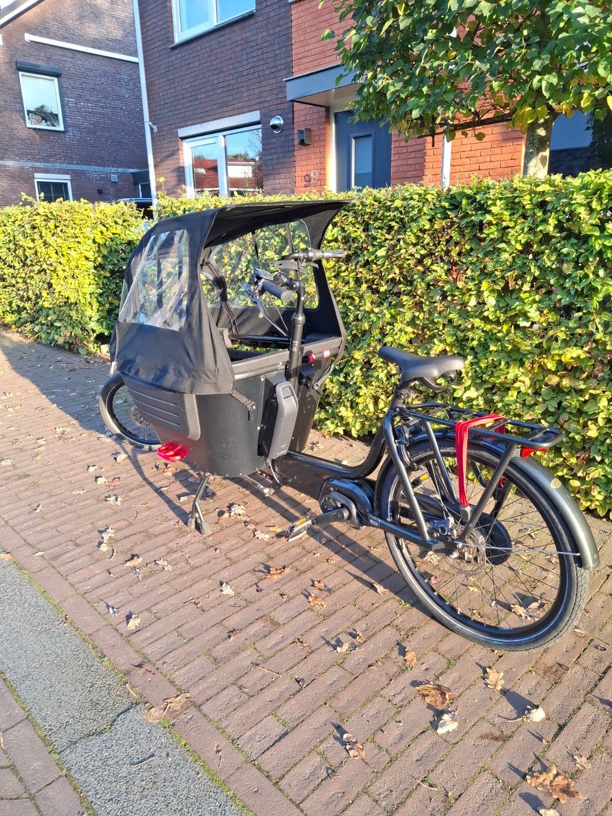 Batavus Fier 2 elektrische bakfiets met huif, Ophalen, Zo goed als nieuw, 2 kinderen, Elektrisch