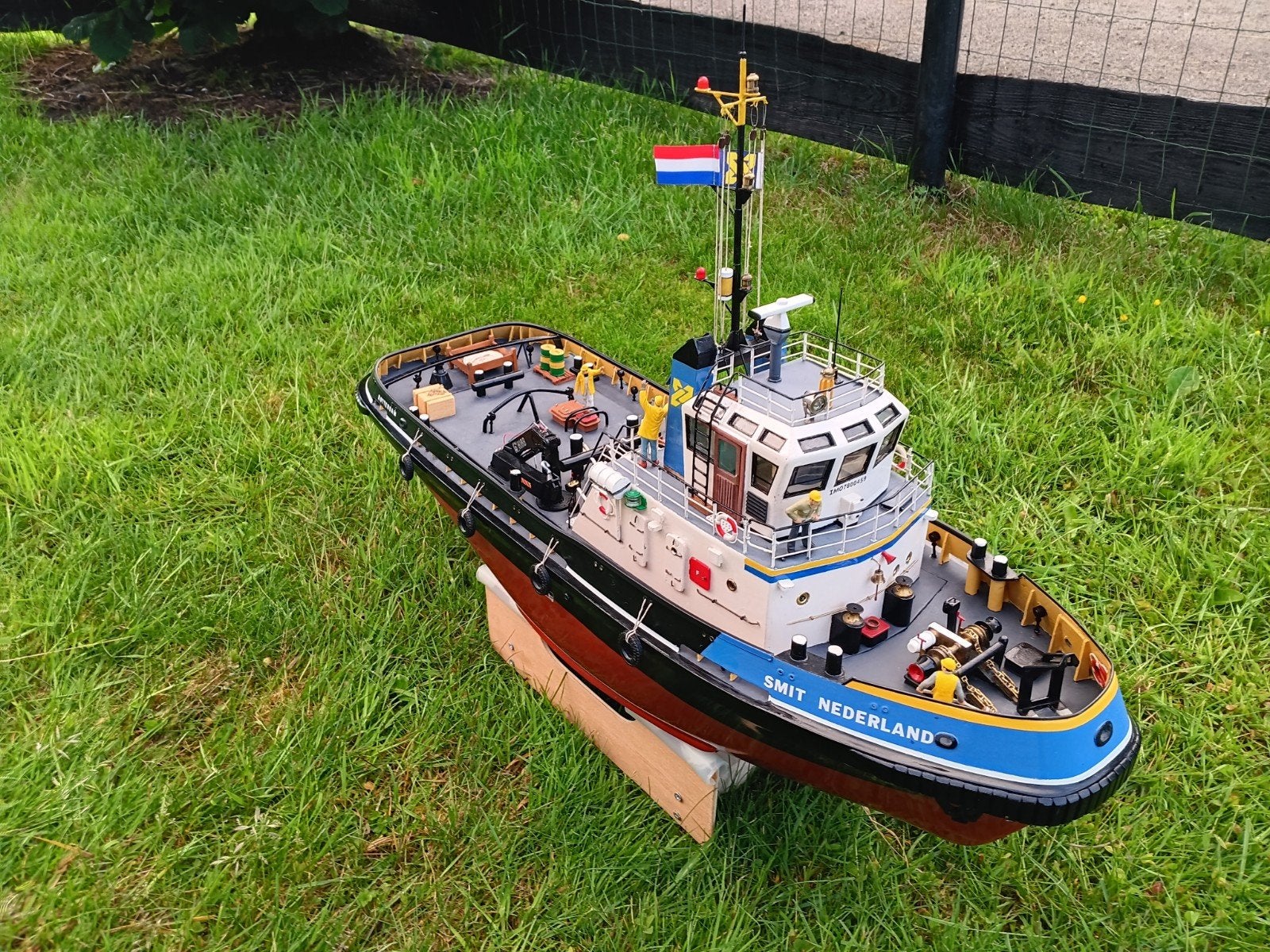 Prachtig als nieuw Smit Nederland sleepboot, rc varend, Ophalen, Zo goed als nieuw