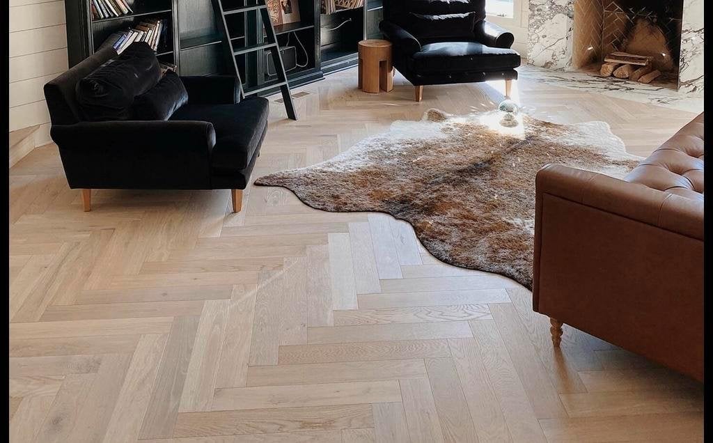 WEEKAANBIEDING! OP=OP!! EIKEN VISGRAAT PARKET KANT EN KLAAR, Ophalen of Verzenden, Nieuw, 75 m² of meer, Parket