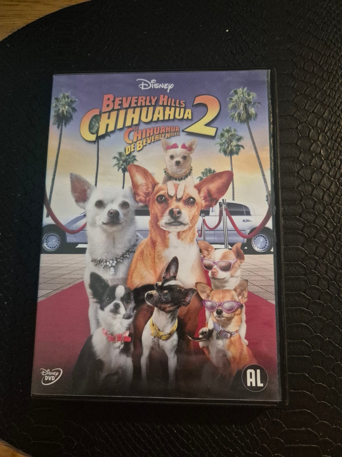 beverly hills chihuahua 2, Alle leeftijden, Ophalen of Verzenden, Zo goed als nieuw, Amerikaans