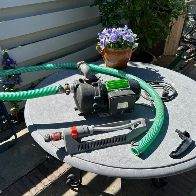 Waterpomp, ideaal voor het sproeien van de tuin, Tuin en Terras, Ophalen of Verzenden, Gebruikt, Elektrisch, Beregeningspomp