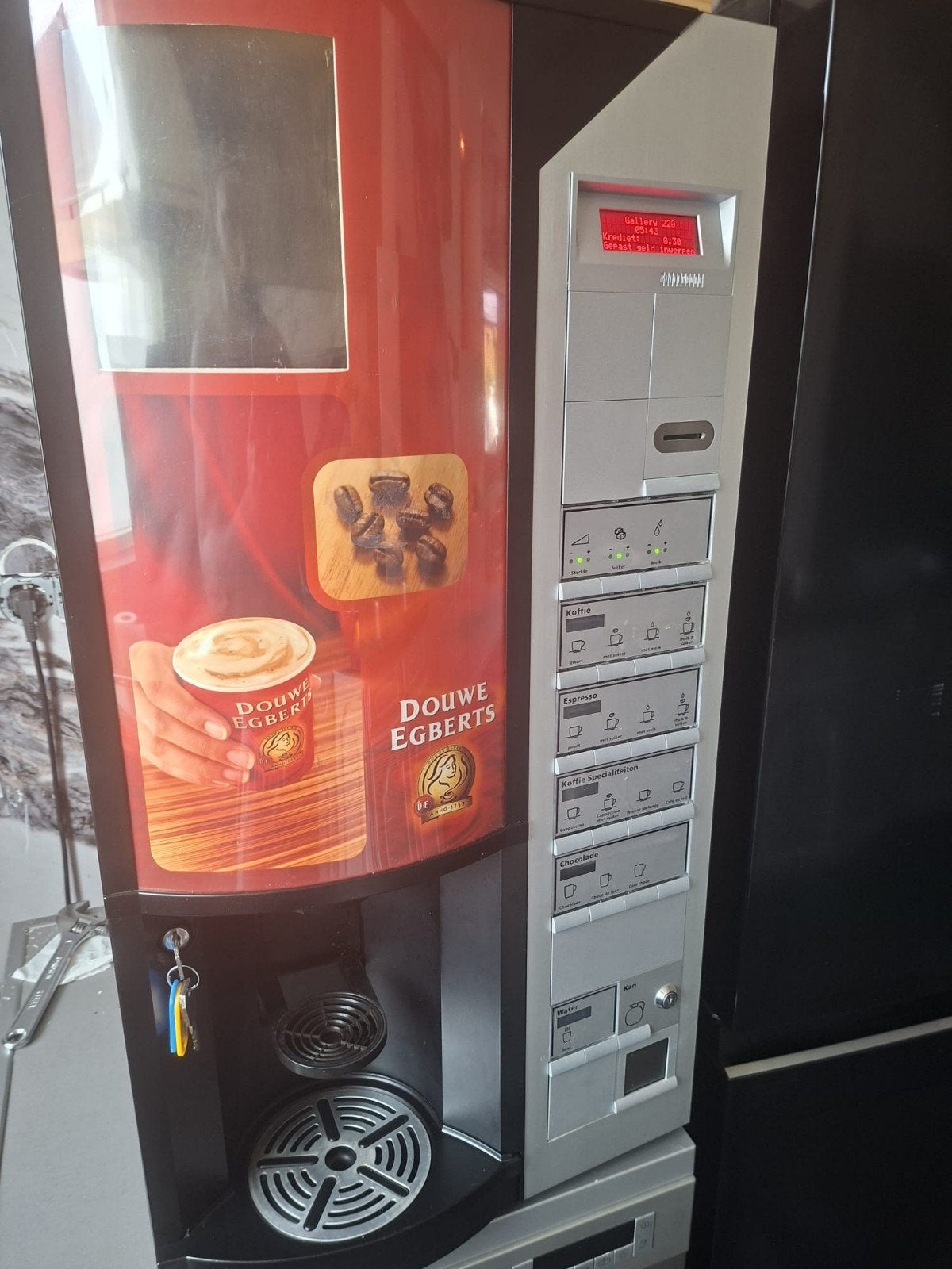 Douwe Egberts koffiemachine (Wittenborg FB7100, Gemalen koffie, 10 kopjes of meer, Koffiemachine, Ophalen of Verzenden