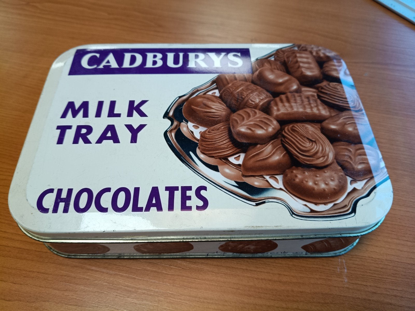 Blik Cadburys, milk tray. Chocolaatjes blik, te koop., Ophalen, Gebruikt, Overige, Overige merken