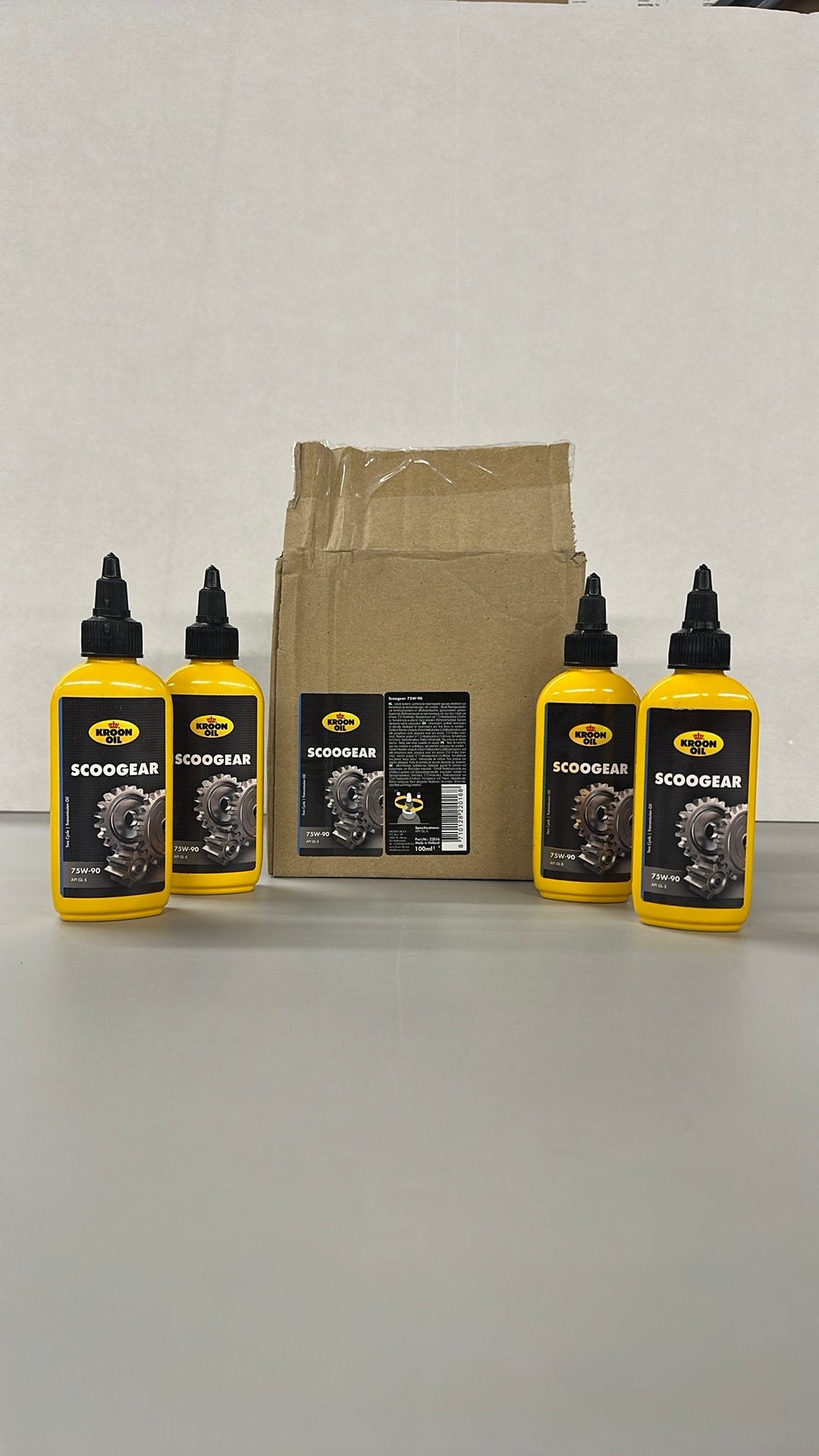 4x Kroon Oil Scoogear 75W-90 Scooter Transmissieolie 100ml, Verzenden