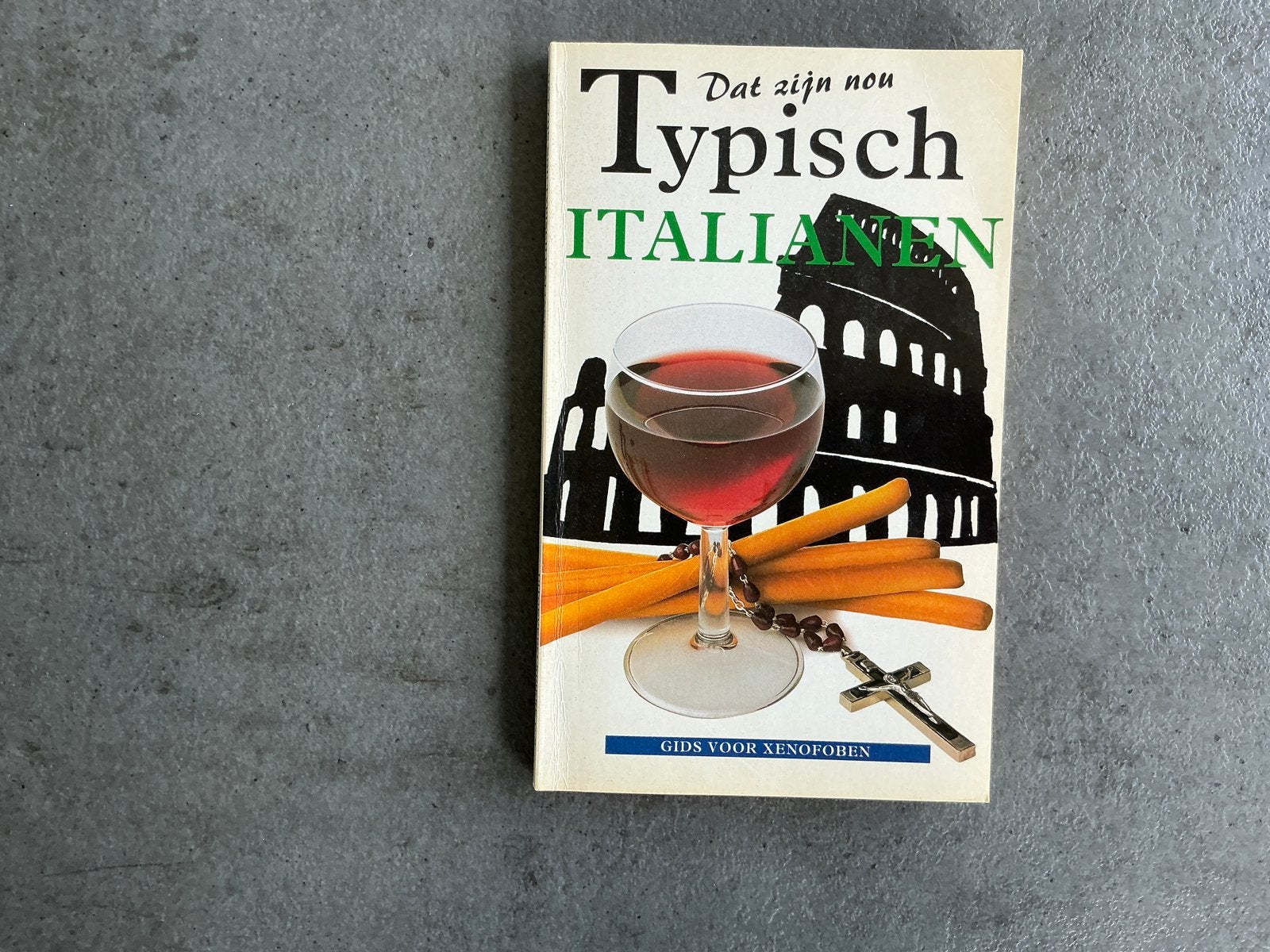 M. Solly - Dat zijn nou typisch Italianen (KWF), Overige merken, Europa, Ophalen of Verzenden, Zo goed als nieuw