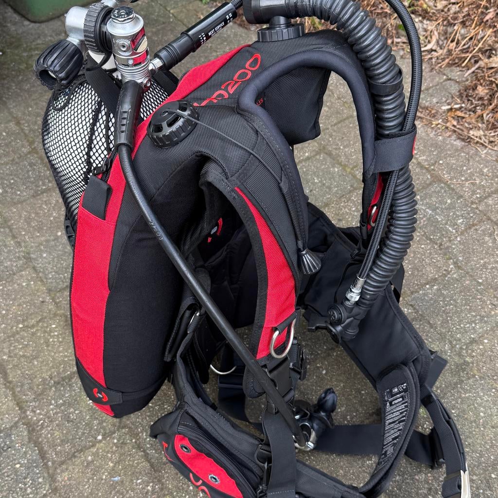 Hollis HD-200 trimvest/semi-wing, Watersport en Boten, Duiken, Ophalen of Verzenden, Zo goed als nieuw, Trimvest of Wing