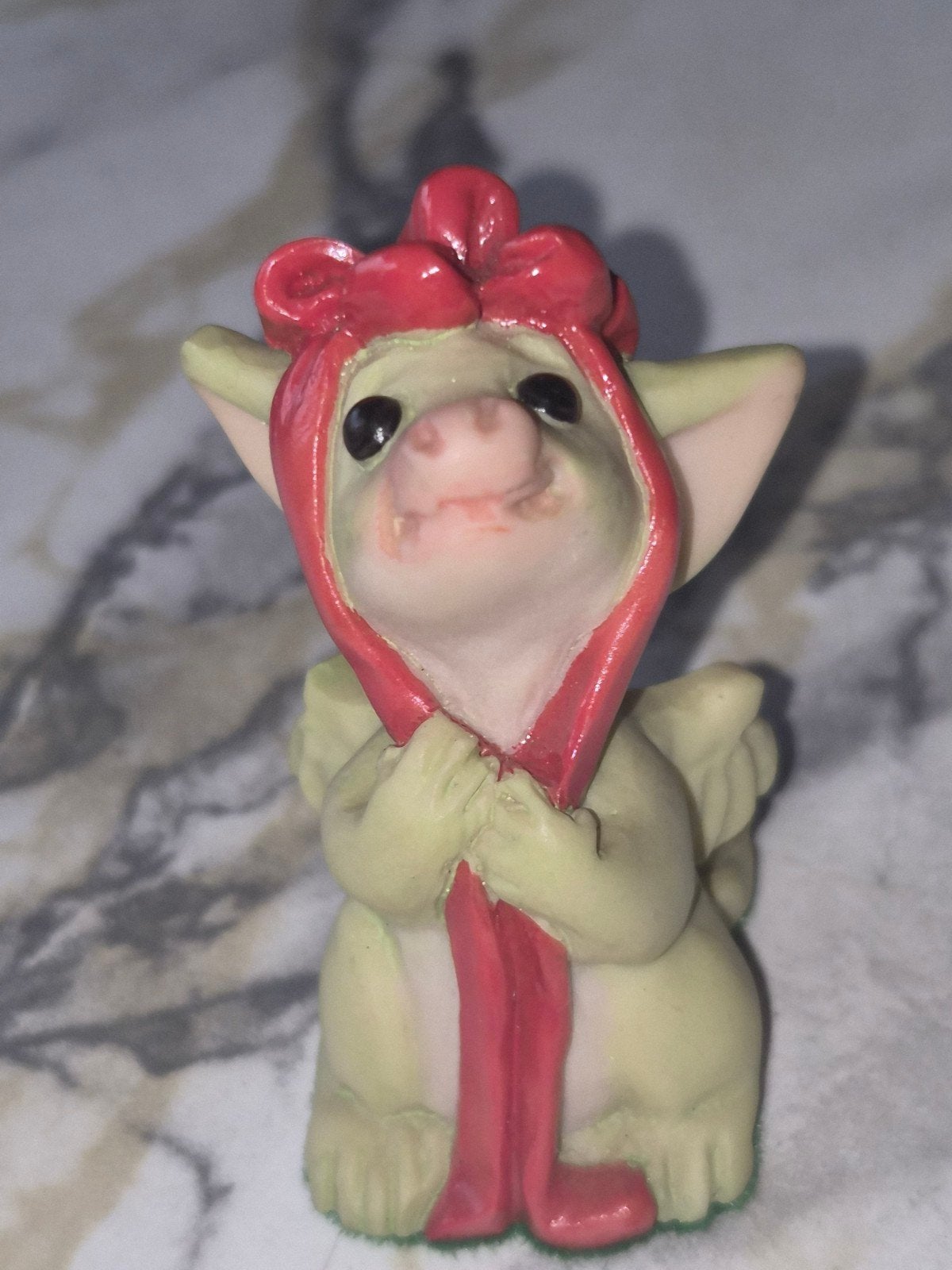 Pocket Dragon 'Real Musgrave' met rode strik, Ophalen of Verzenden, Zo goed als nieuw