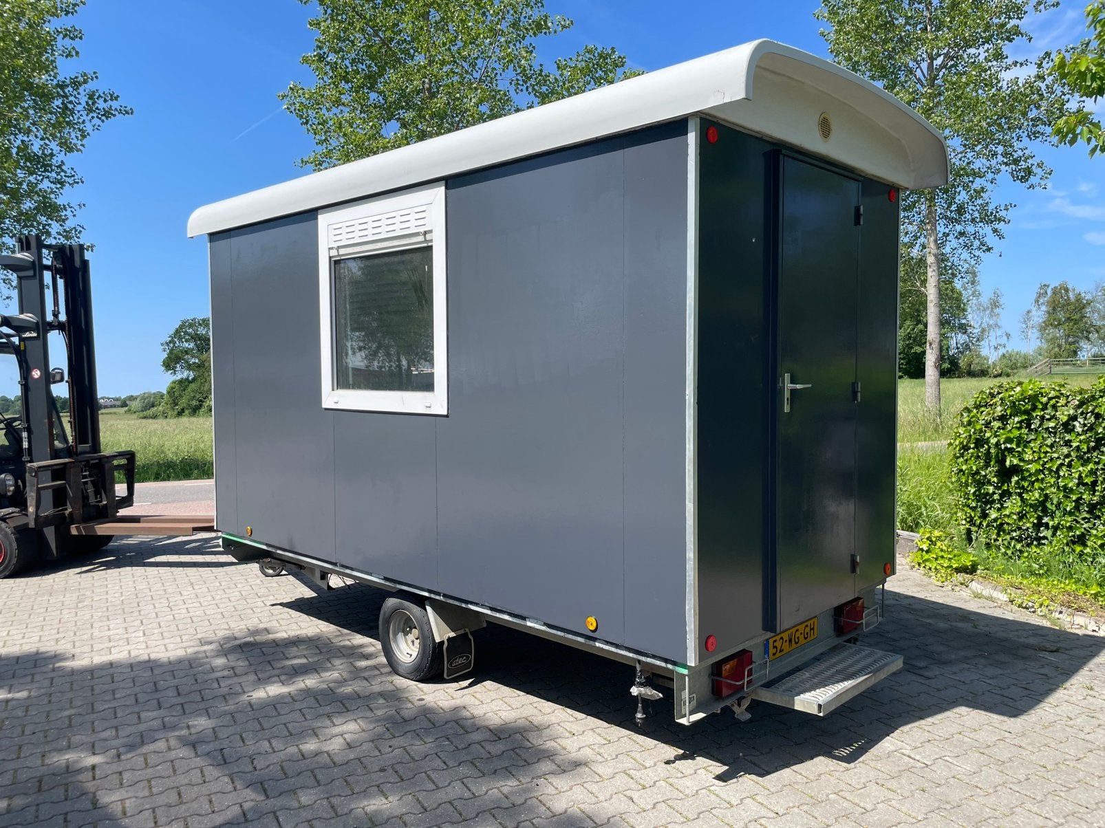Nette snelverkeer schaftwagen met berging, Ophalen, Zo goed als nieuw