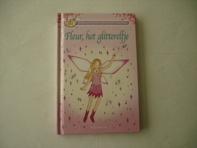 MM(668) fleur, het glitterelfje. De magische avonturen van, Boeken, Ophalen of Verzenden, Zo goed als nieuw, Fictie algemeen