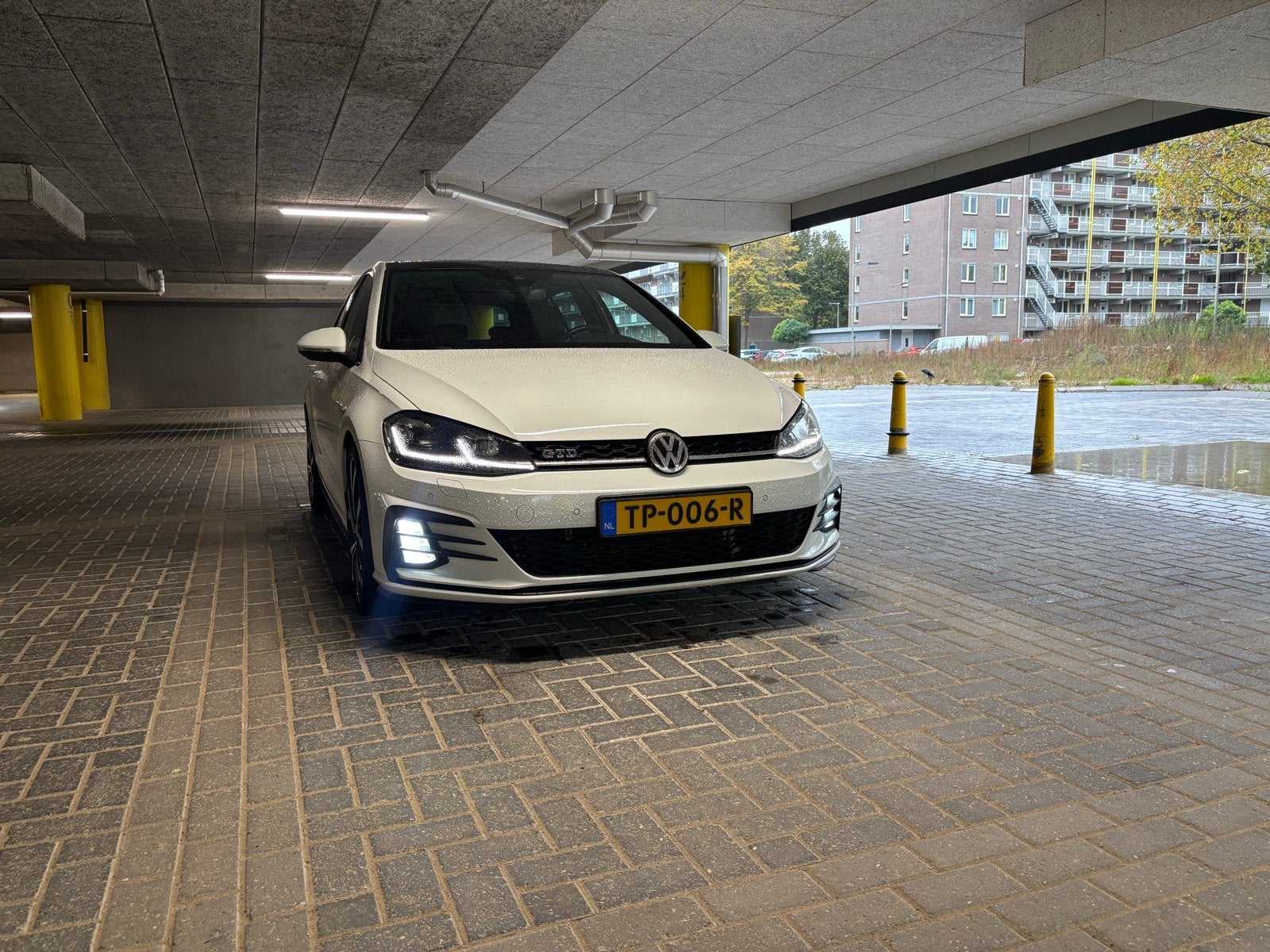 Volkswagen Golf 7.5 GTD 2017 | DSG bak vervangen | Panorama, Auto's, Dealer onderhouden, Verwarmde buitenspiegels, Wit, Leder