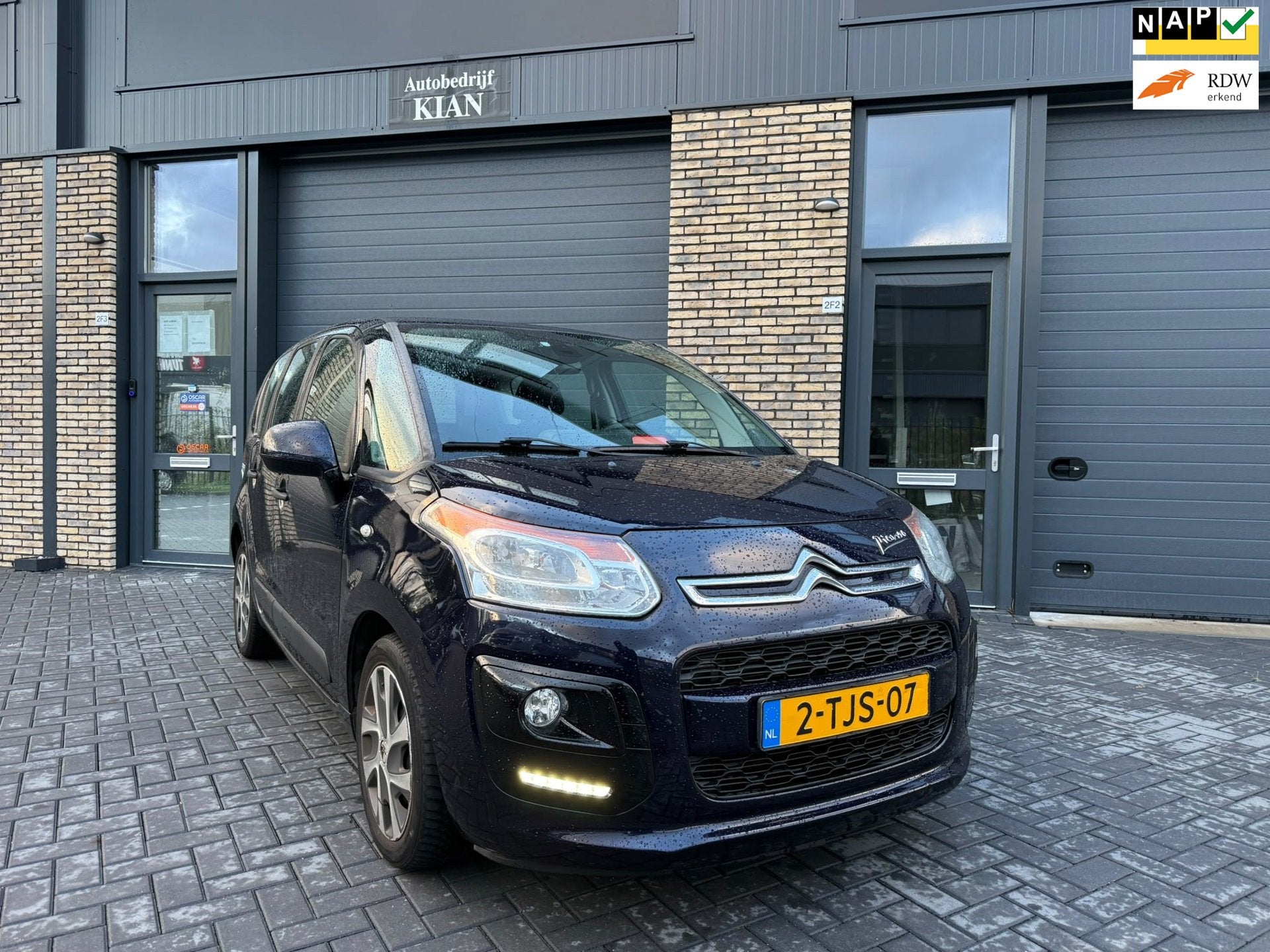 Citroen C3 Picasso 1.6 VTi Tendance, Gebruikt, 4 cilinders, Origineel Nederlands, Bedrijf