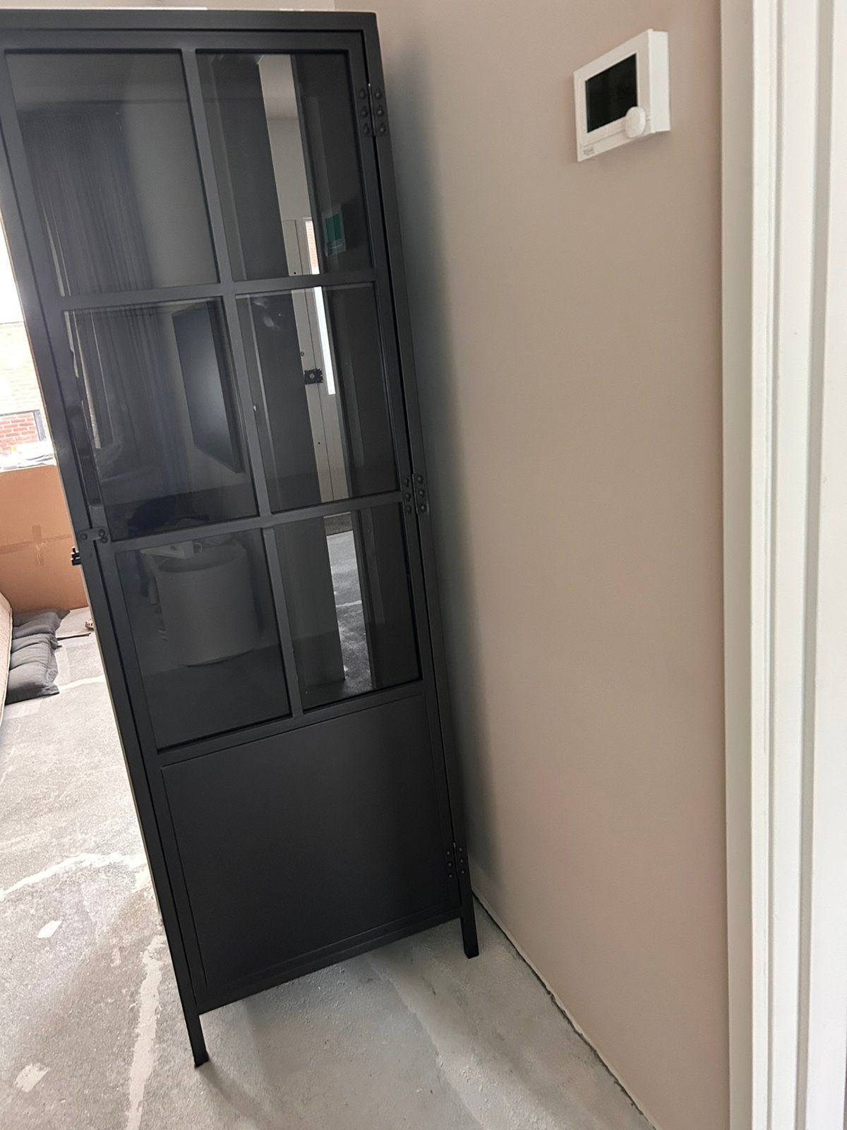 Metalen kast met glas, Huis en Inrichting, Kasten | Vitrinekasten, Ophalen, Gebruikt, 50 tot 100 cm, Glas