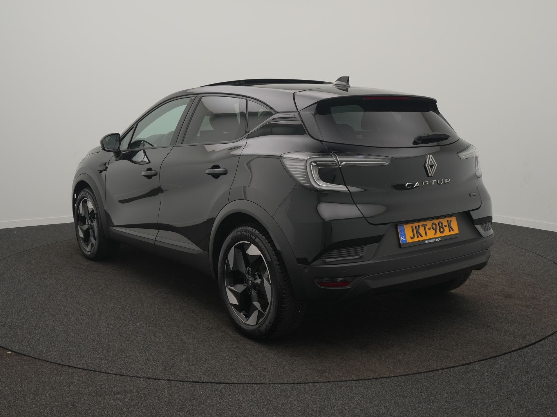 Renault Captur 1.8 E-Tech Full Hybrid 160 Techno - RIJKLAARP, Auto's, 4 cilinders, Origineel Nederlands, Bedrijf, 1000 kg