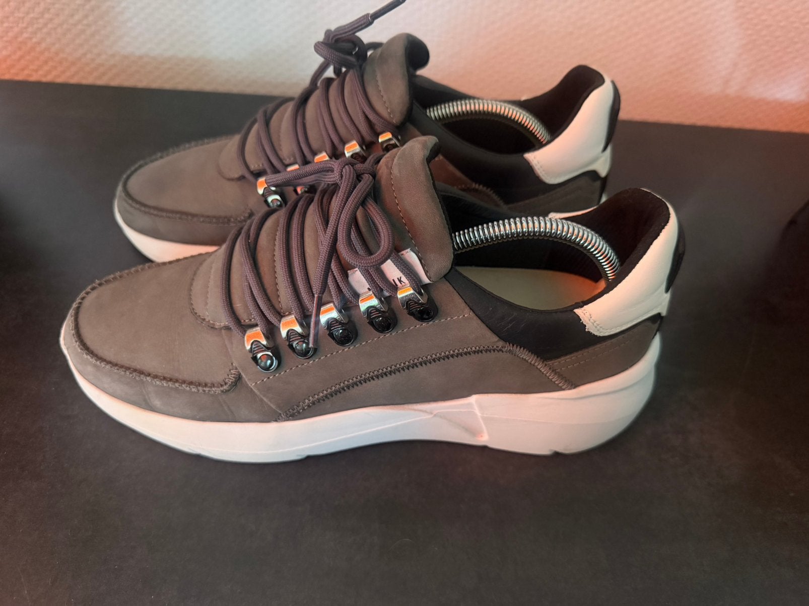 Nubikk schoen size 43, Ophalen of Verzenden, Zo goed als nieuw