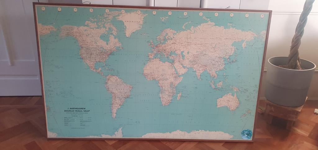 Bartolomew world map, Huis en Inrichting, Ophalen