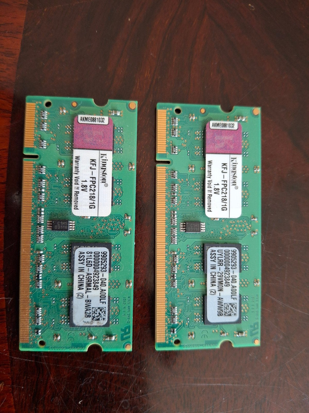 Kingston 1GB DDR2 Laptop RAM (2 stuks), Computers en Software, RAM geheugen, Ophalen, Gebruikt, Onbekend, DDR2