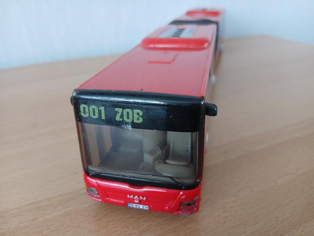 Dinky toys Autobus, Hobby en Vrije tijd, Modelauto's | 1:50, Ophalen, Zo goed als nieuw, Bus of Vrachtwagen, Dinky Toys