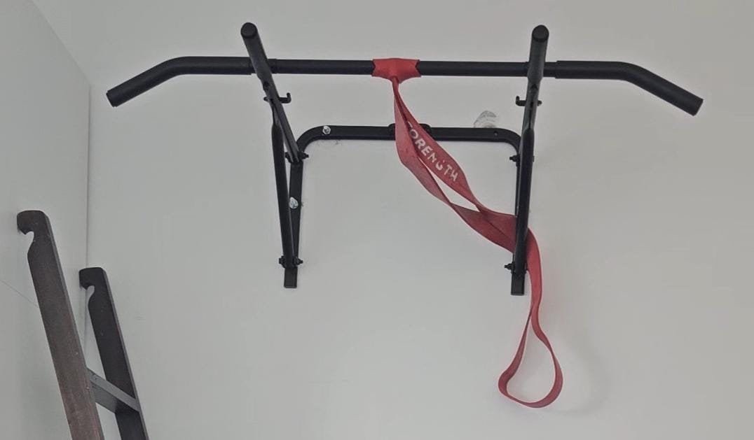 Pull up bar, Sport en Fitness, Fitnessmaterialen, Ophalen, Zo goed als nieuw, Oprekstang