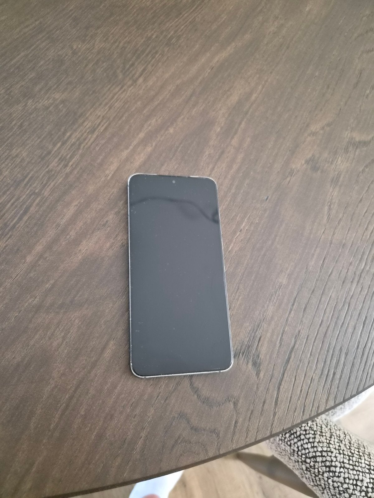 Samsung Galaxy S22 128GB Zwart - Zo goed als nieuw