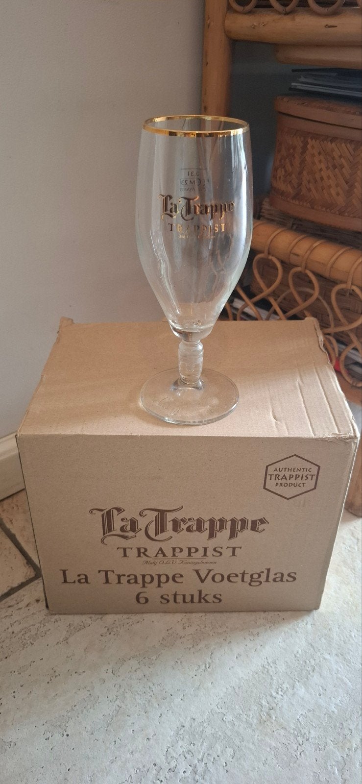 Doos met 6 La Trappe trappist glazen, Ophalen of Verzenden, Zo goed als nieuw, Bierglas