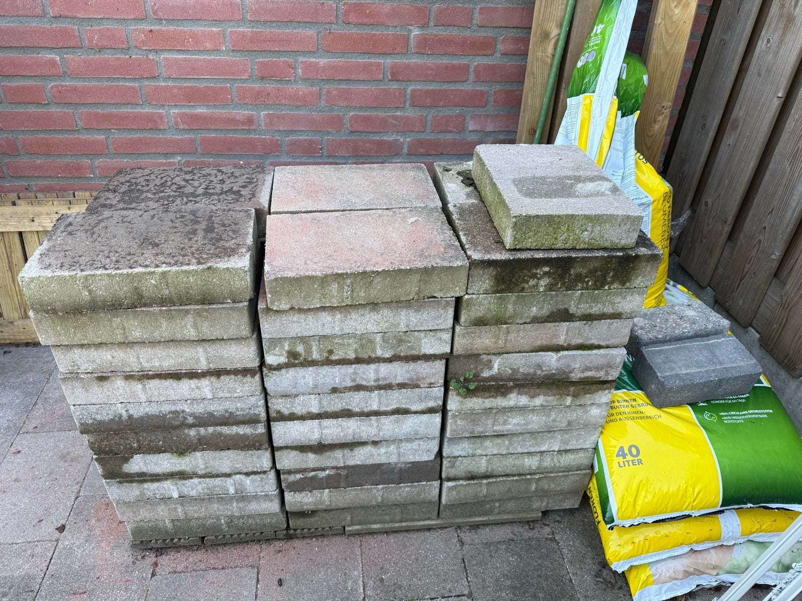 Gebruikte terrastegels van beton, Ophalen, Gebruikt, Beton, Terrastegels