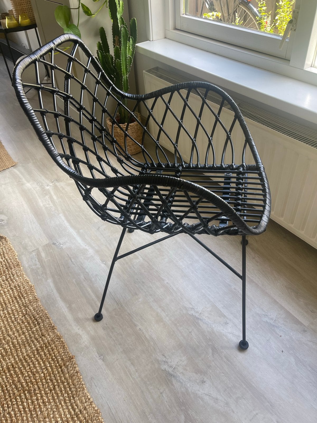 Rotan stoel in gevlochten touwstijl, Ophalen, Gebruikt, Zwart, Riet of Rotan