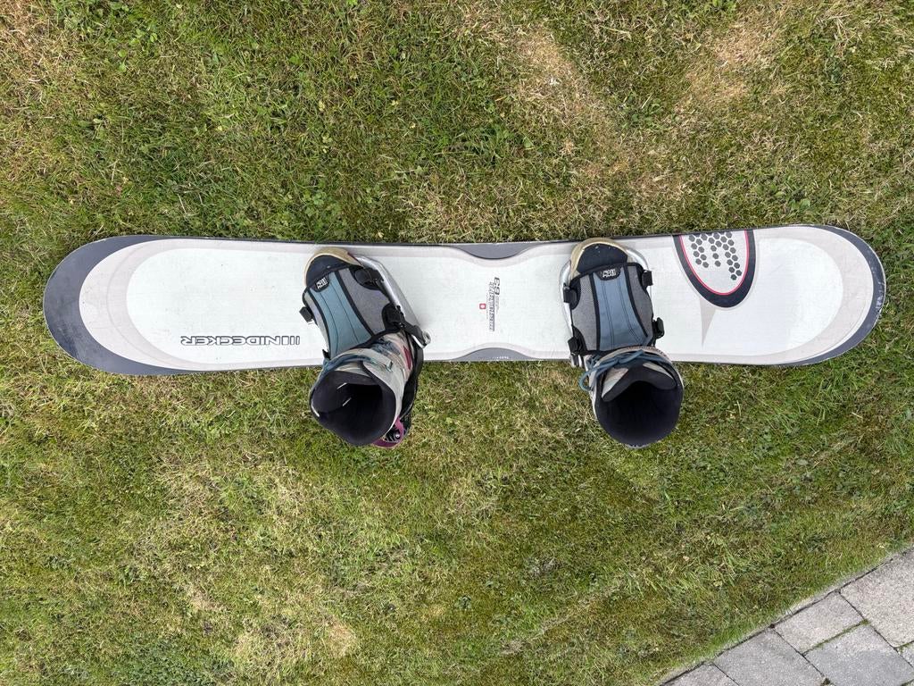 Nidecker Megalight 163 met Flow bindingen en schoenen, Sport en Fitness, Snowboarden, Gebruikt, Board, Ophalen