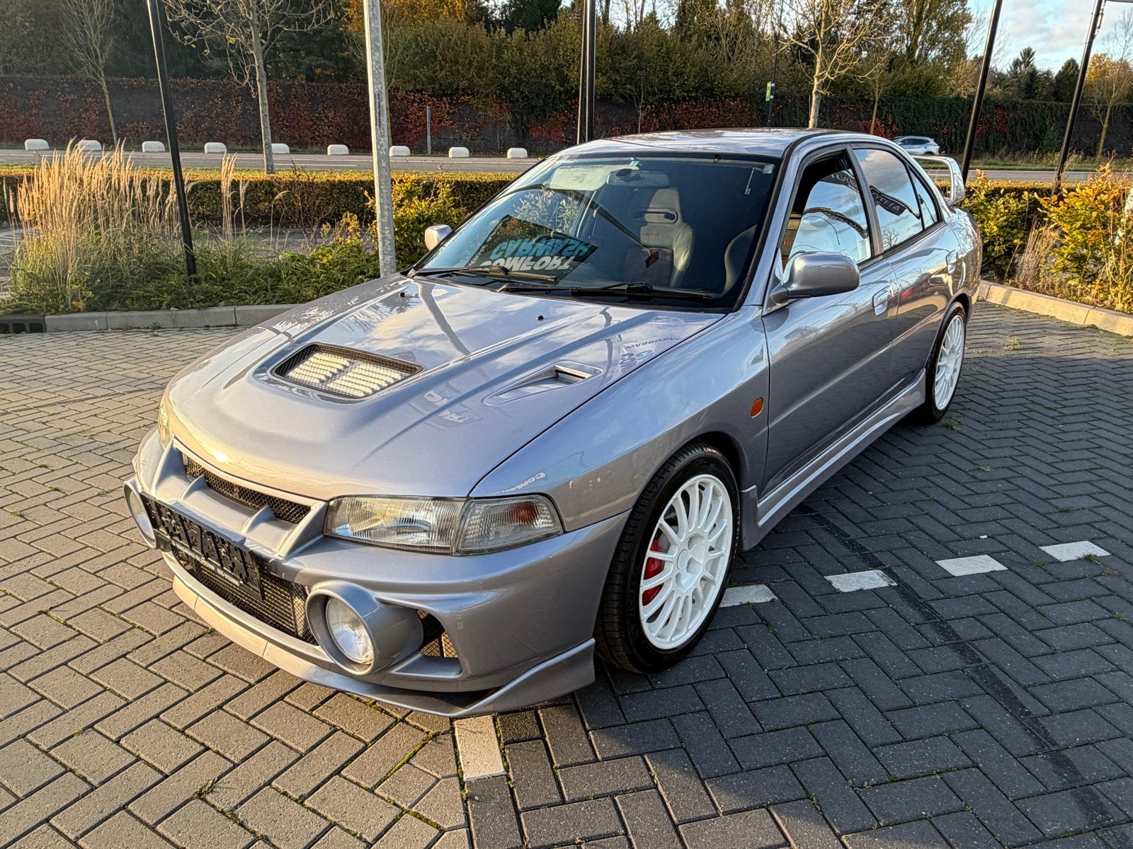 Mitsubishi Lancer 1996 EVOLUTION 4 JDM, 1380 kg, 40 €/maand, Particulier, Sedan