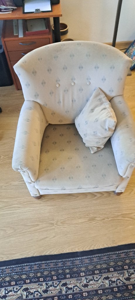 Stoel (dames fauteuil), Ophalen, Gebruikt, Overige kleuren, Grootmoeders stijl