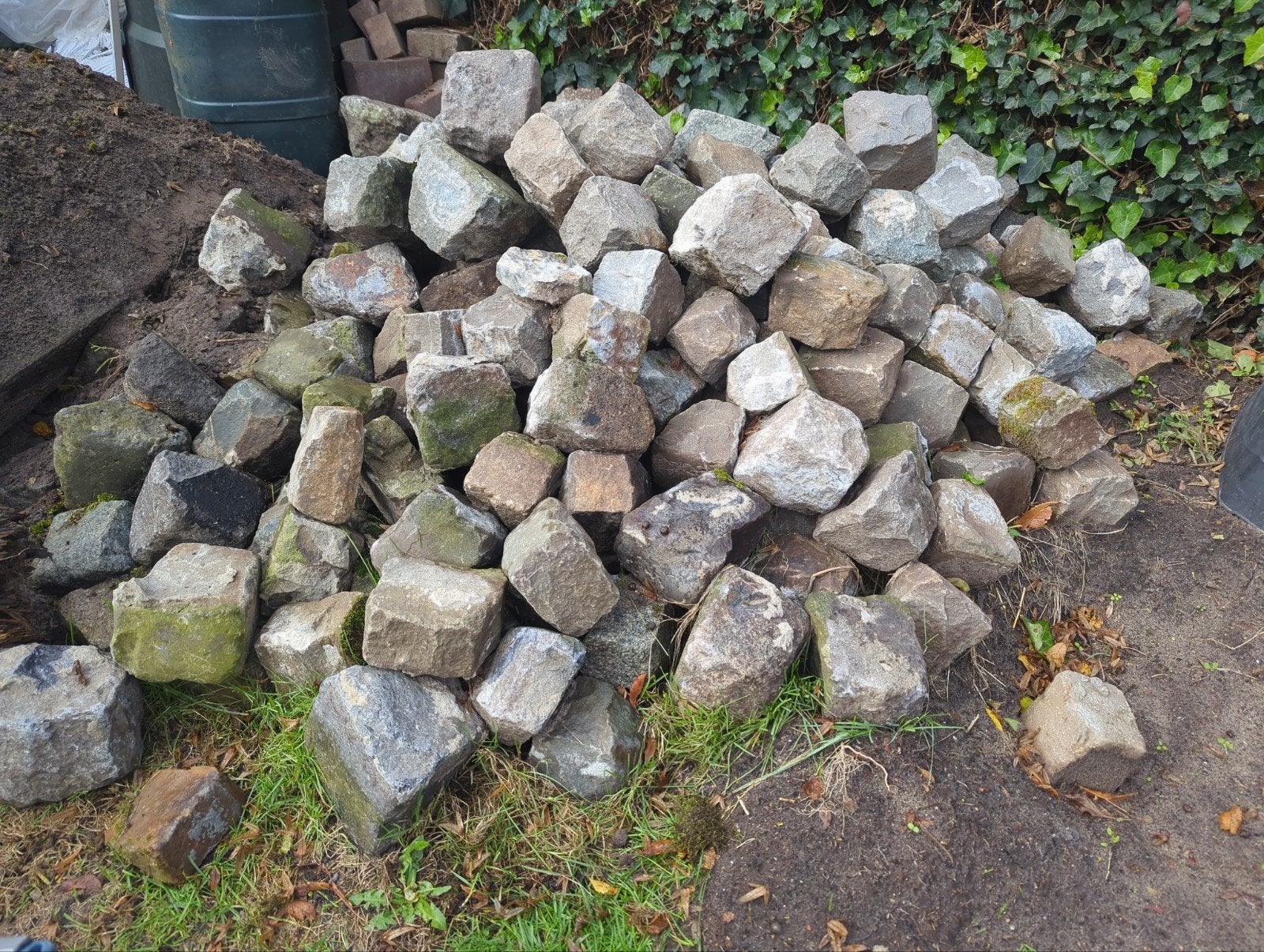 Kinderkoppen voor tuin, Ophalen, Overige materialen, Gebruikt, Kei