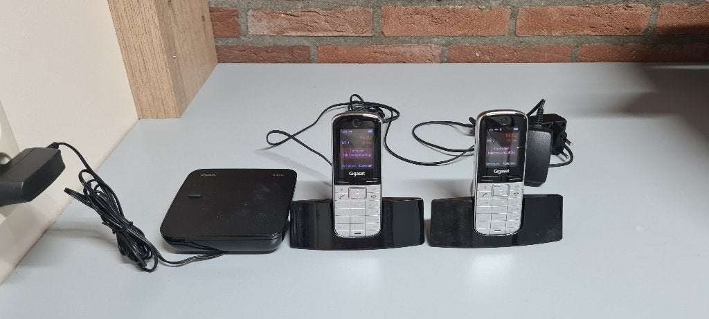 Gigaset SL400 met 2 telefoons, Telecommunicatie, Vaste telefoons | Handsets en Draadloos, Ophalen of Verzenden, Gebruikt, 2 handsets