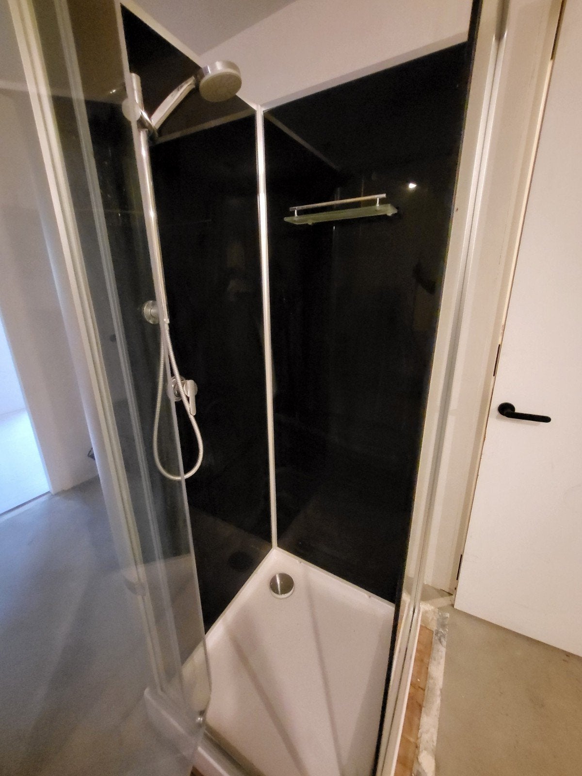 Douchecabine en 80L boiler (2 jaar oud), Ophalen, Gebruikt, Glas, Douche