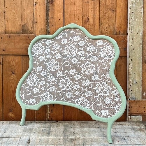 Raamhor hor raam hout 39 cm breed 44 cm hoog origineel, Antiek en Kunst, Ophalen of Verzenden