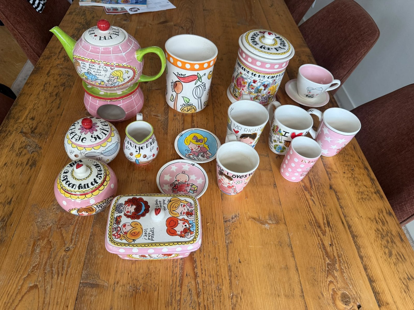 Grote bak vol Blond Amsterdam servies - theepot, mokken, etc, Huis en Inrichting, Ophalen, Gebruikt, Keramiek, Blond Amsterdam