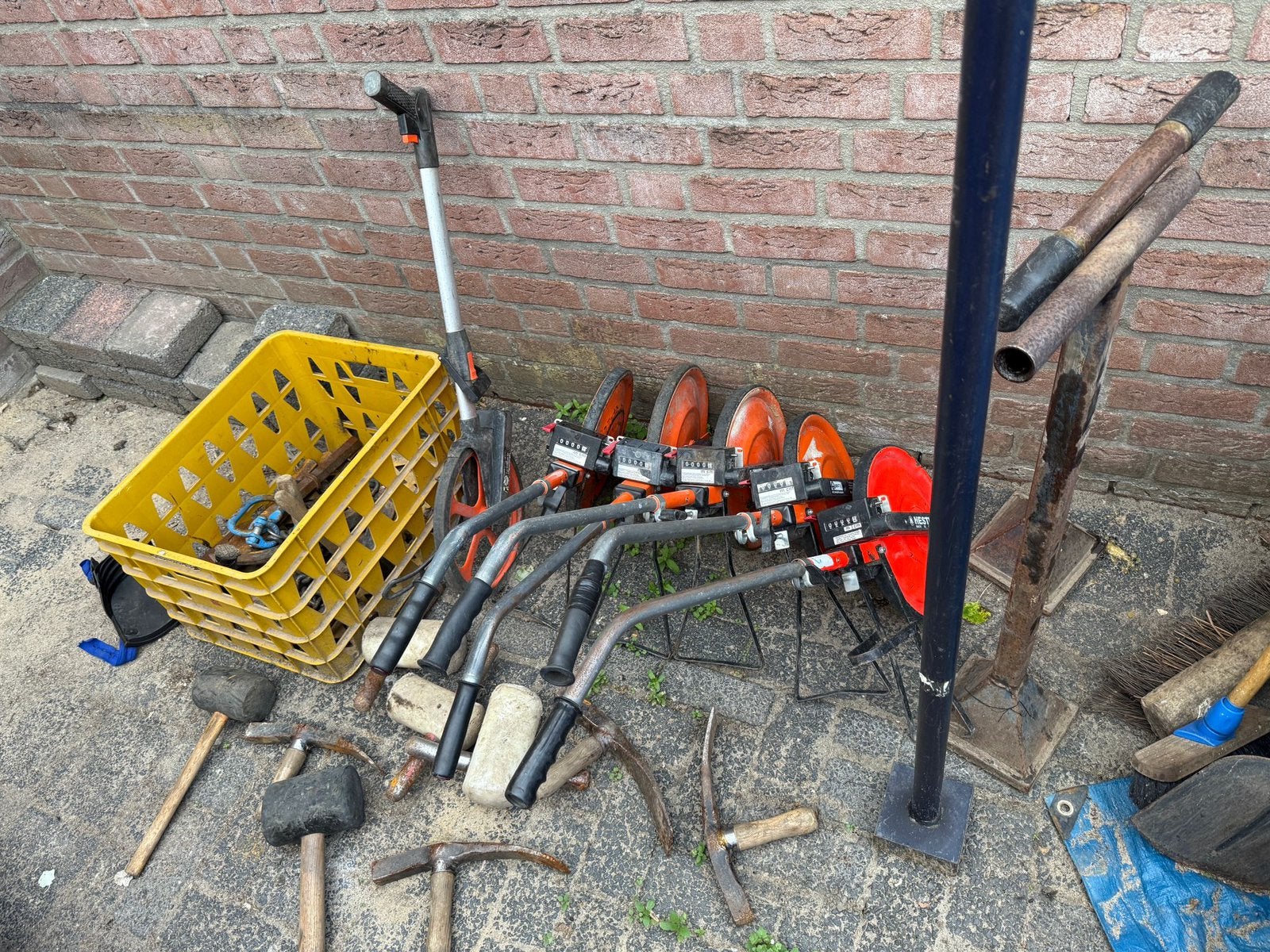 Meetwieltjes, straathamers, klinkerhamers, handstampers e.d., Ophalen, Gebruikt