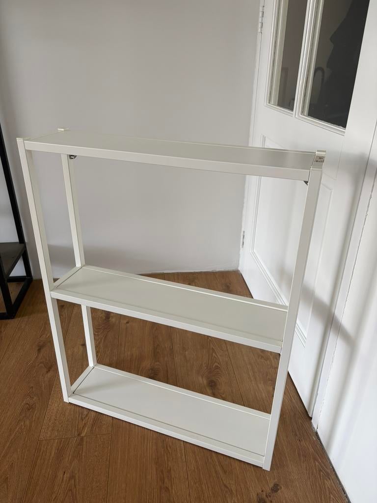Ikea wandframe met planken, Ophalen, Zo goed als nieuw