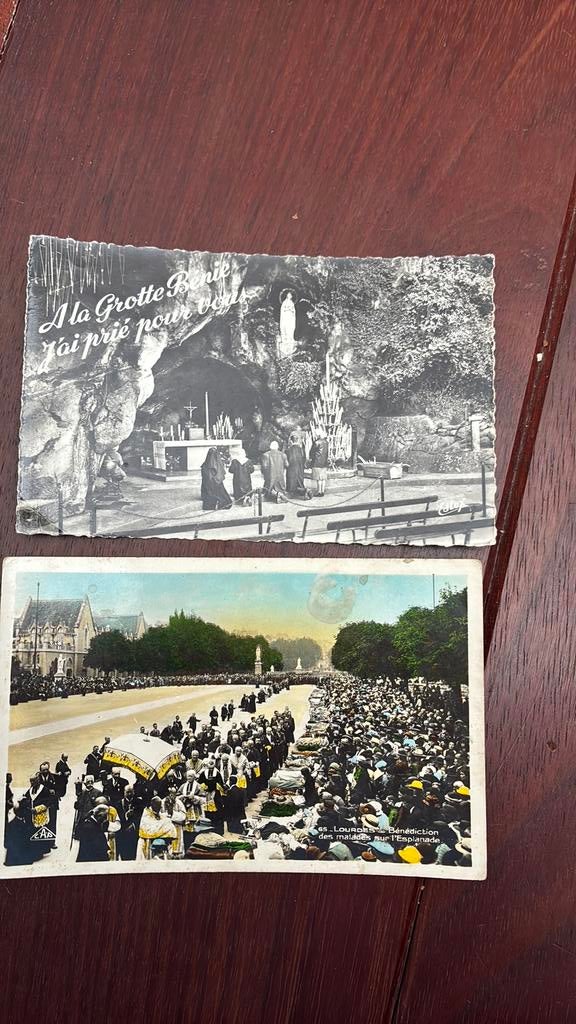 Lourdes 2 kaarten, Ophalen of Verzenden, Frankrijk