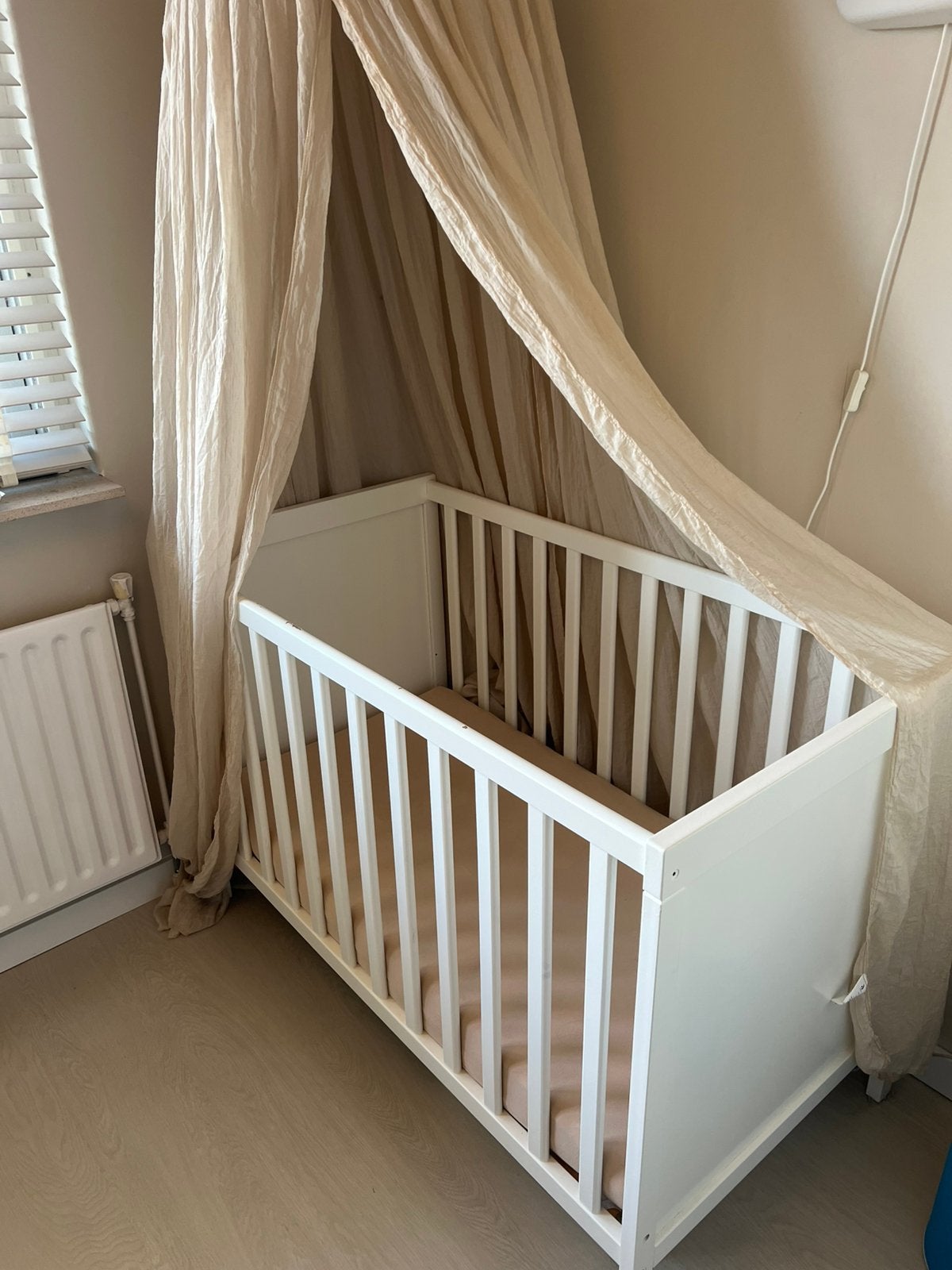 Sundvik ledikant, Kinderen en Baby's, Kinderkamer | Complete kinderkamers, Gebruikt, Jongetje of Meisje, Ophalen