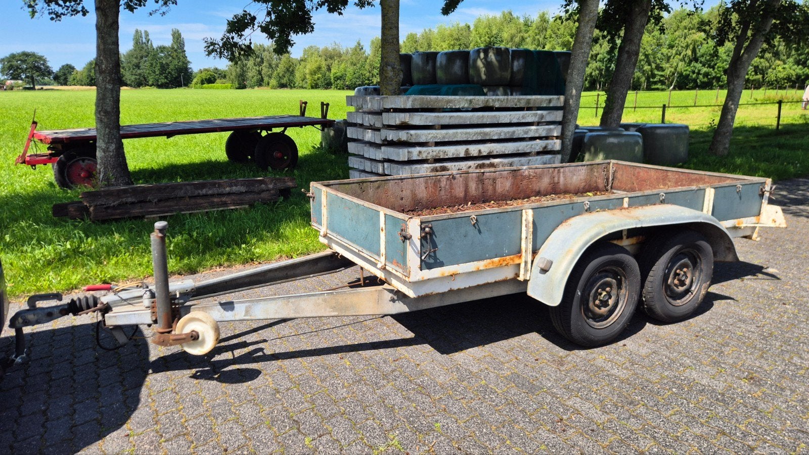 Tandemas aanhanger opknapper of onderdelen, Ophalen