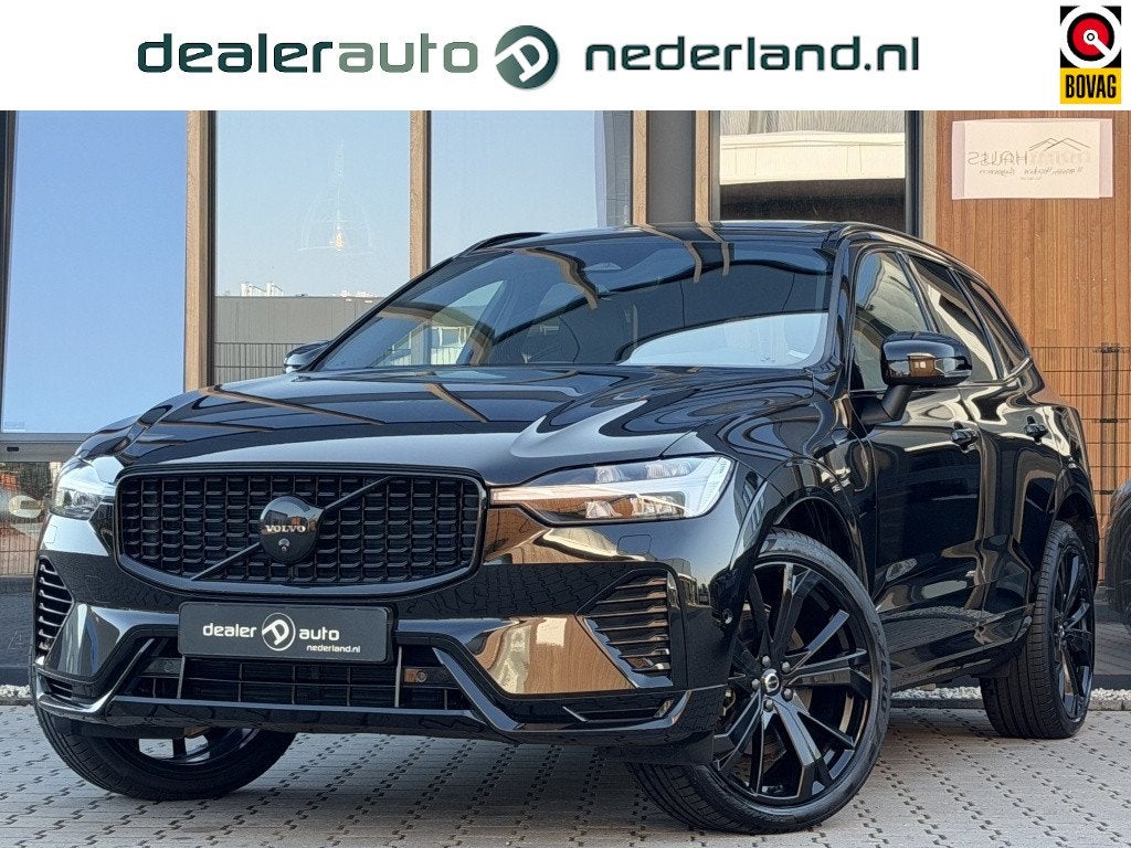 Volvo XC60 2.0 T6 AWD Dark | Panoramadak | Head-up | H&K | S, Auto's, Volvo, Automaat, Gebruikt, 4 cilinders, 1969 cc