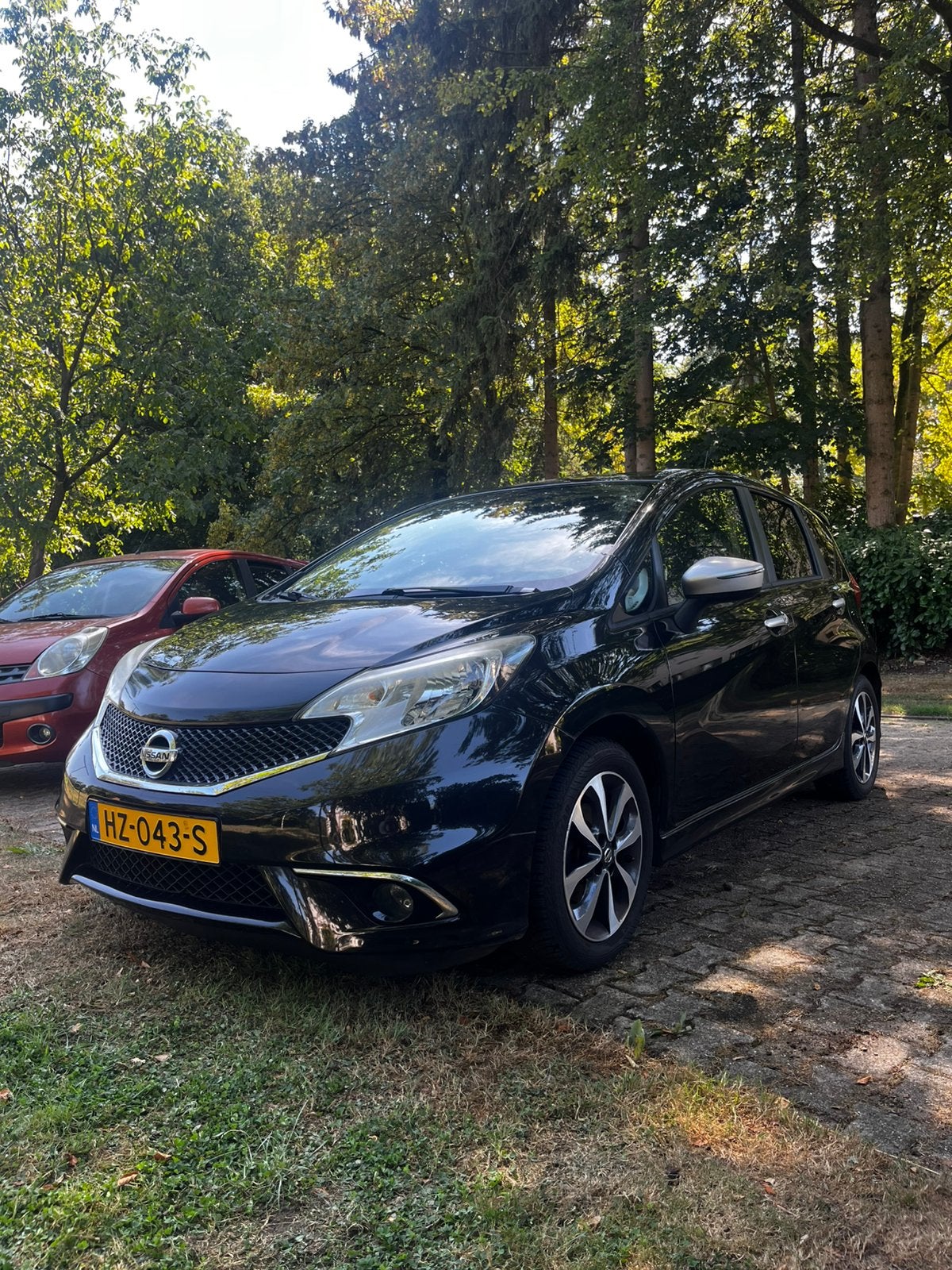 Nissan Note 1.2 Automaat 2015 | 95.400 km | Stoelverwarming, Stof, 1045 kg, Achteruitrijcamera, 1198 cc