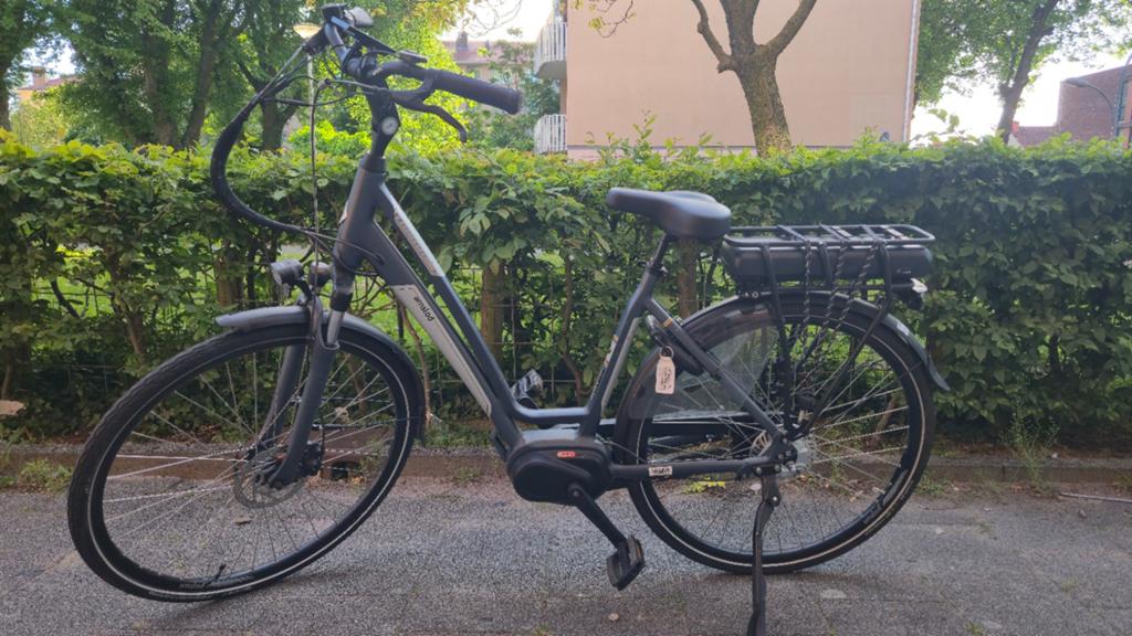 Amslod elektrische fiets middenmotor, 51 tot 55 cm, Ophalen of Verzenden, Zo goed als nieuw, Overige merken